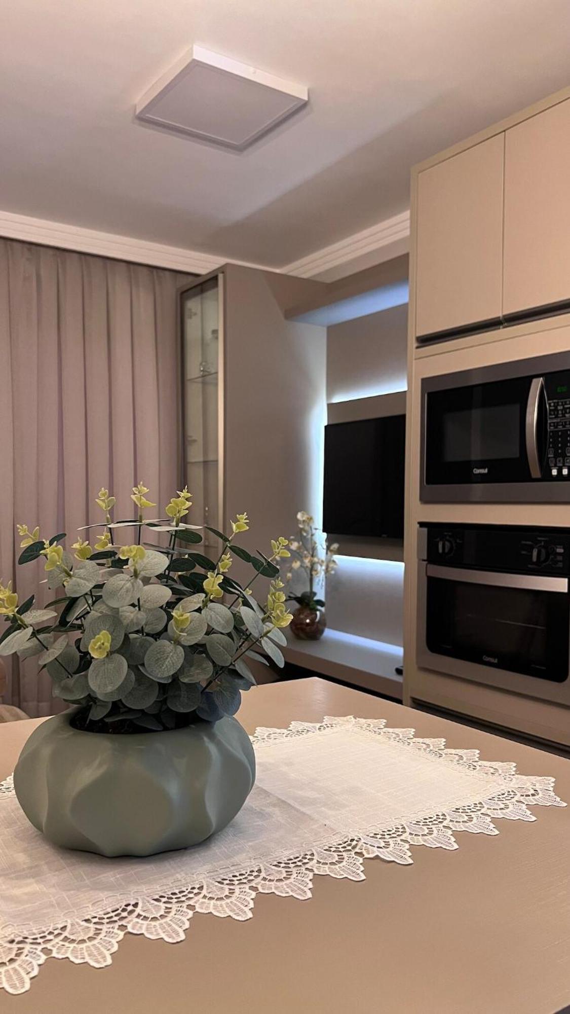 Apartamento Casais Proximo A Roda Gigante Com Uma Vaga De Garagem Balneario Camboriu